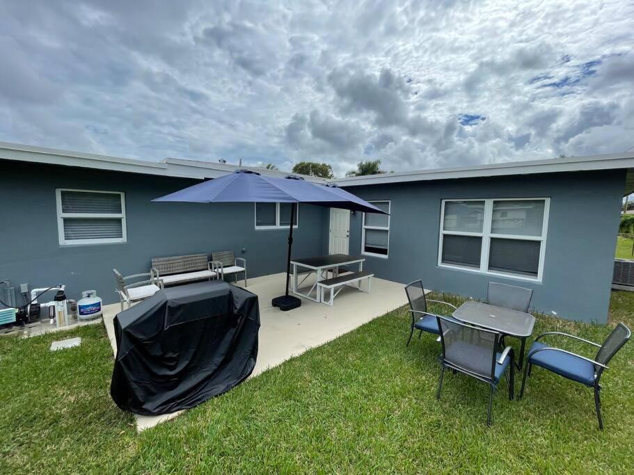 Sweet Escape 5 Br/2Ba Min From Airport And Beach フォート・ローダーデール エクステリア 写真