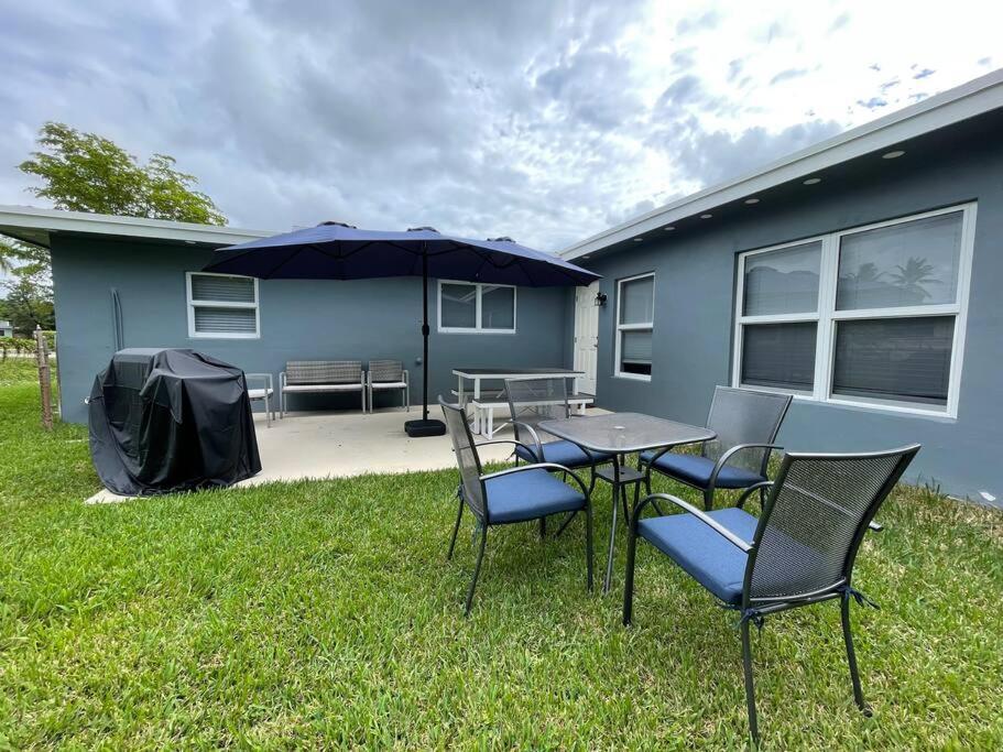 Sweet Escape 5 Br/2Ba Min From Airport And Beach フォート・ローダーデール エクステリア 写真